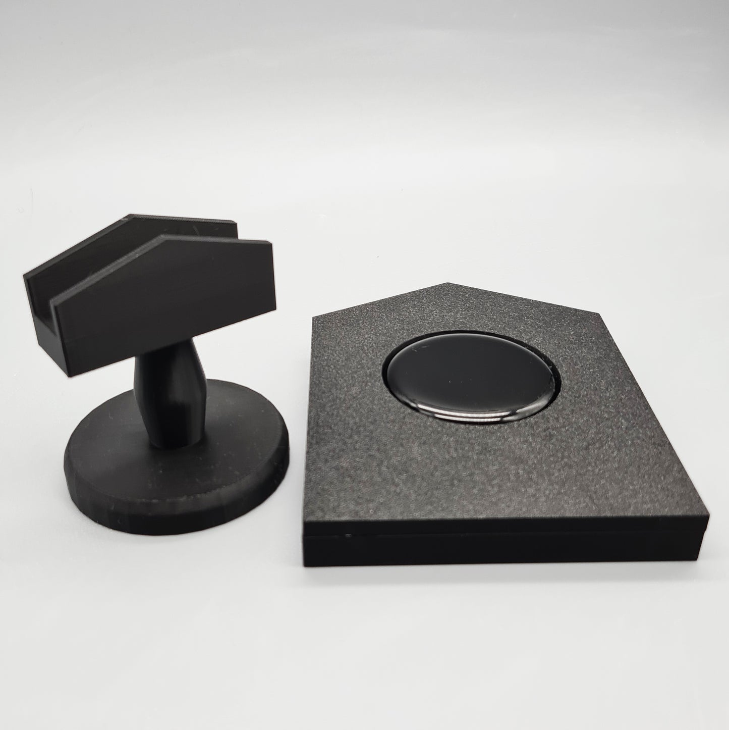 Small Scrying Mirror, altar piece