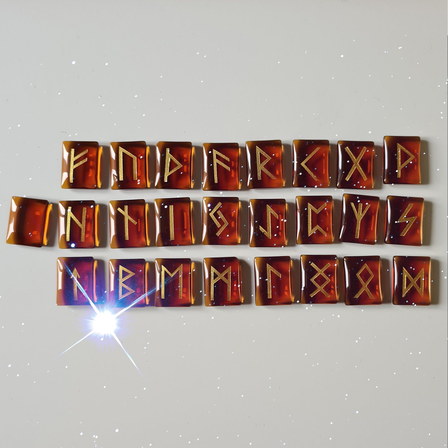 Rune Set – Elder Futhark – Carnelian